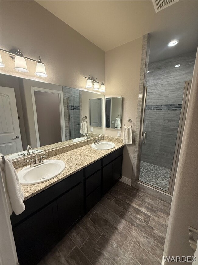 Building Photo - 3289 Tierra del Sol Dr