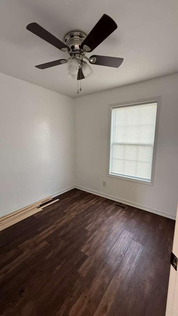 Building Photo - 1029 Aztec Dr