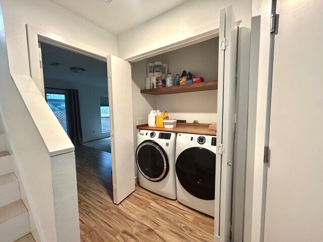 Building Photo - 3010 Commerce St