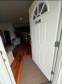 Building Photo - 39 Throop Ave