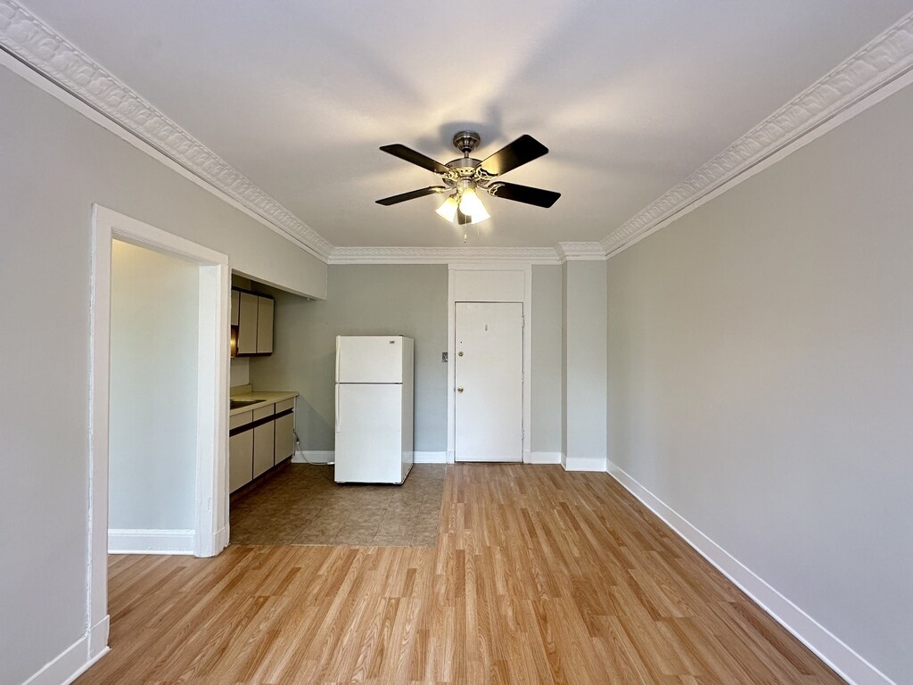 Building Photo - 3810 N Fremont St