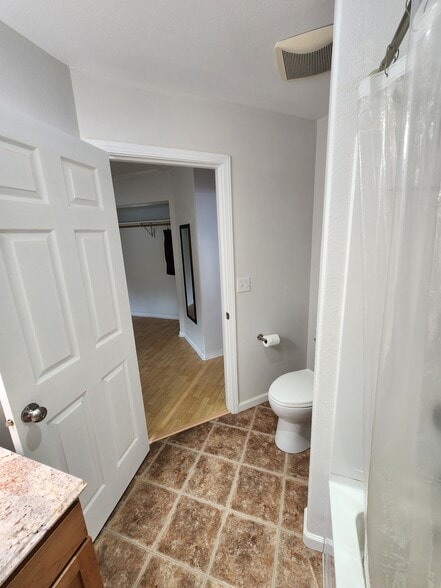 Primary Bathroom - 1464 Pulehuiki Rd
