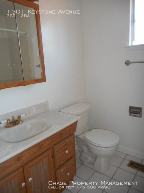 Building Photo - Single level home in Northwest Reno
