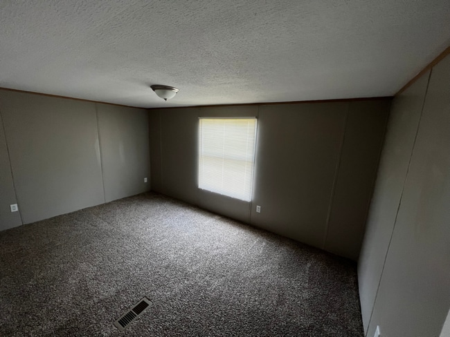 Building Photo - 18517 Prickley Ash Way