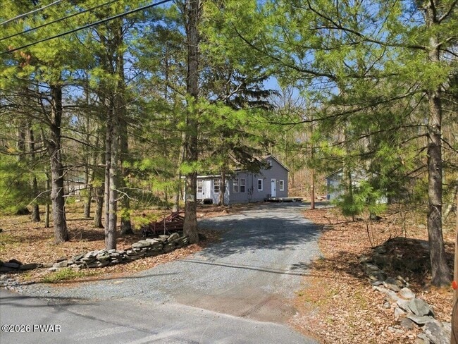 Building Photo - 209 Urban Rd
