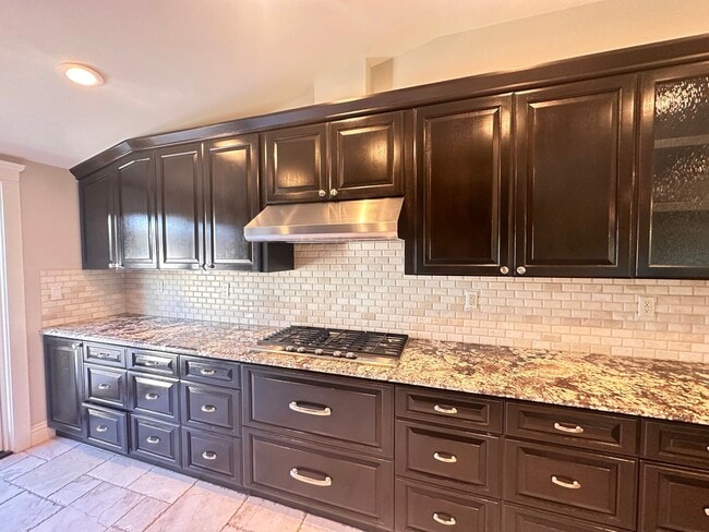 Building Photo - The Bluffs Newport Beach - House for Lease