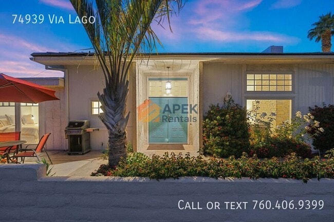 Building Photo - 74939 Vía Lago