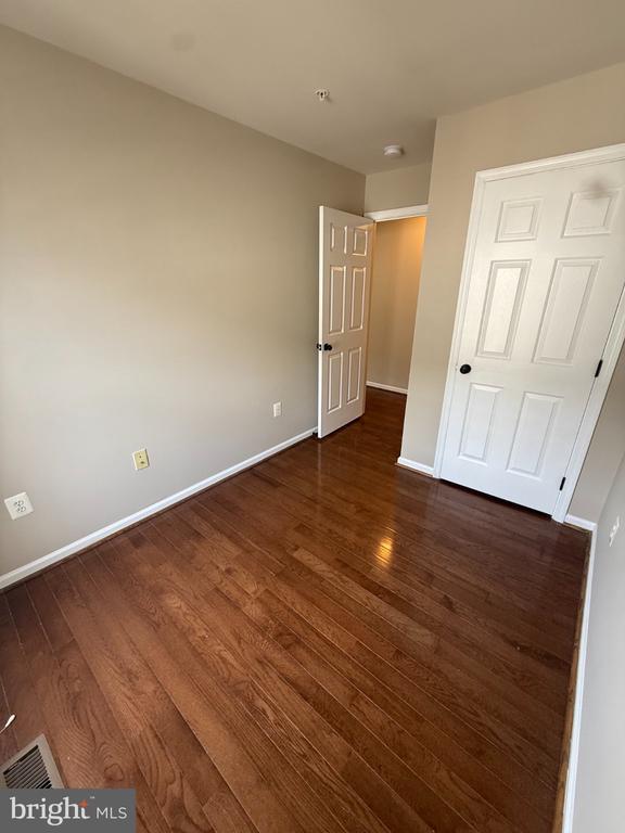 Building Photo - 6510 Daytona Ct