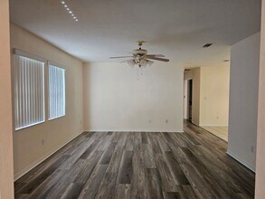 Building Photo - (2/2 Turkey Creek Forest)