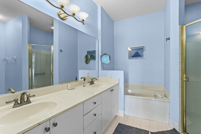 Building Photo - 6576 Villa Sonrisa Dr
