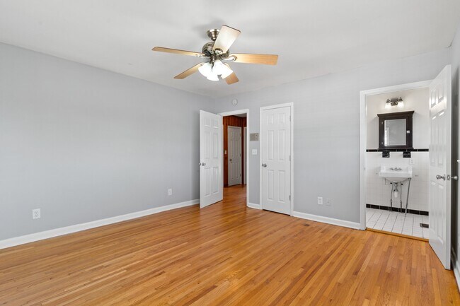 Building Photo - 603 Bitsy Ln