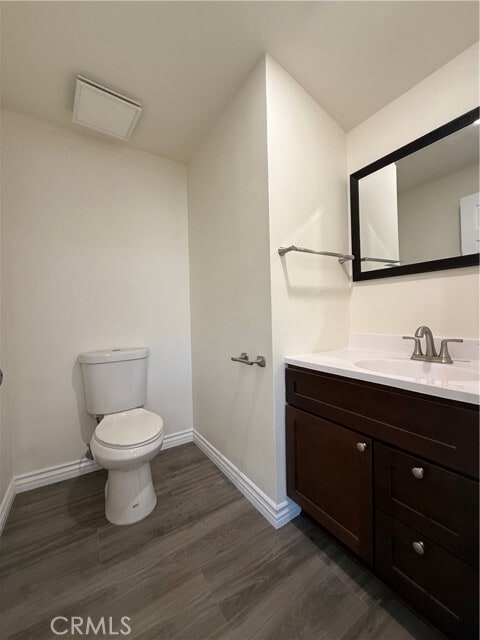 Building Photo - 5667 Ensign Ave