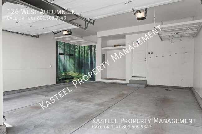 Building Photo - 126 W Autumn Ln