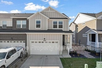 Building Photo - 1009 N Ledger Dr