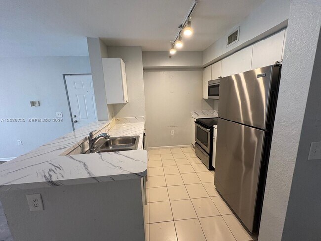 Building Photo - 15410 SW 284th St