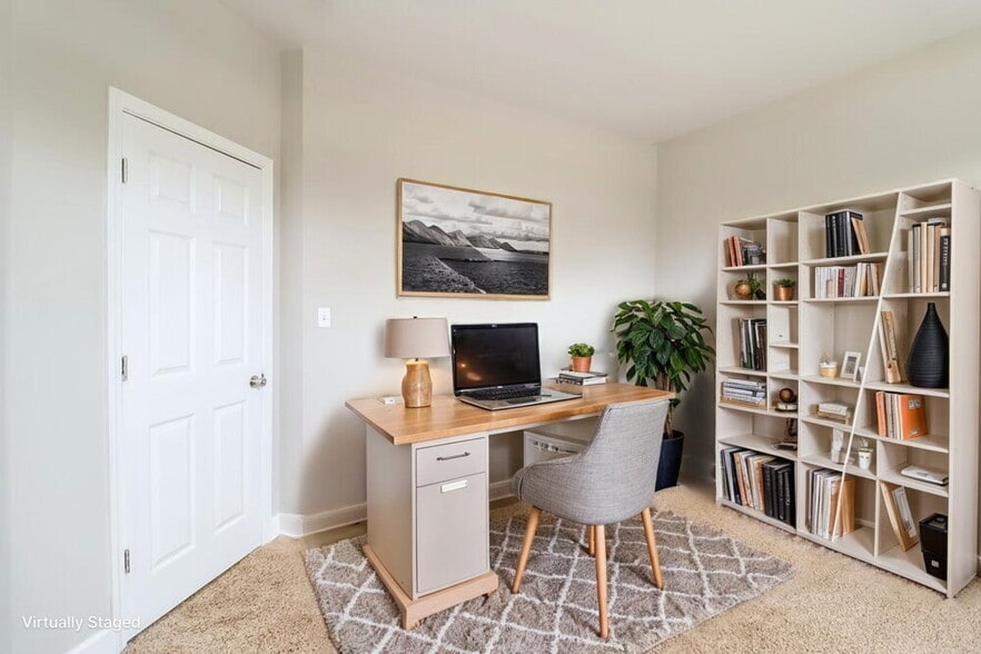 Building Photo - 1001 Saddlecreek Pkwy