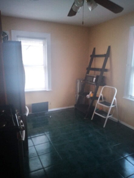 Building Photo - 219-11 114th Rd