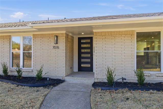 Building Photo - 7076 Briarmeadow Dr