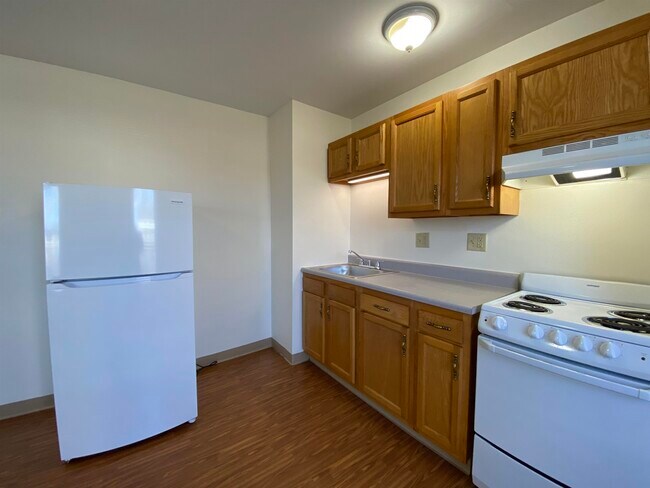 Building Photo - 4 Martin St