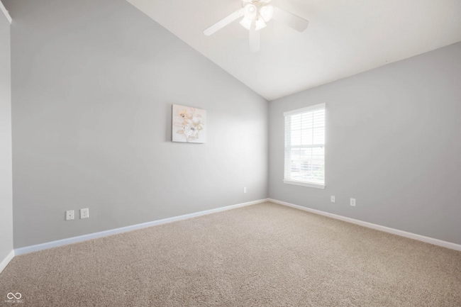 Building Photo - 3546 N Golden Gate Dr