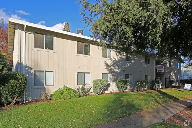 Primary Photo - Marshall Apartments
