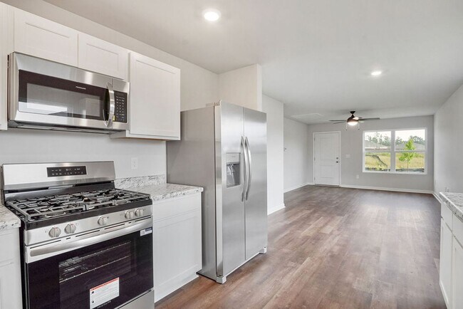 Building Photo - 813 Ashford Dr