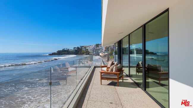 Building Photo - 31388 Broad Beach Rd