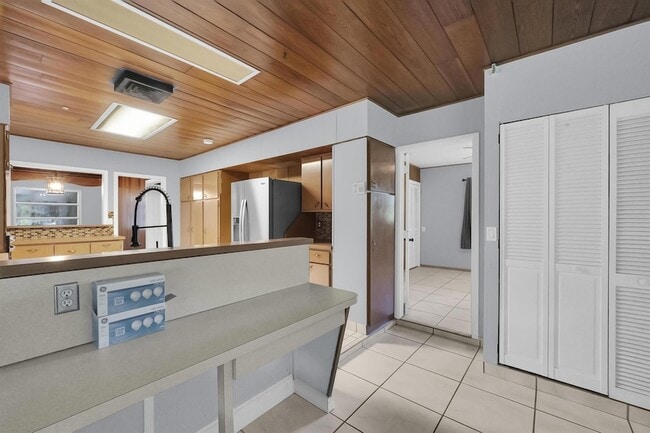 Building Photo - 4910 Ralls Rd