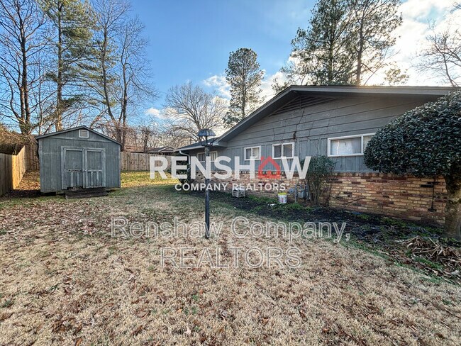 Building Photo - 3015 Laurencekirk Rd