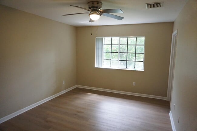 Building Photo - 1108 Lucaya Dr