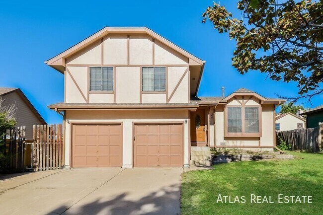 Primary Photo - 3444 Hunterwood Dr