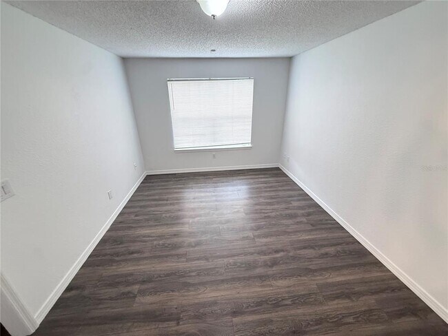 Building Photo - 4105 Tropical Isle Blvd