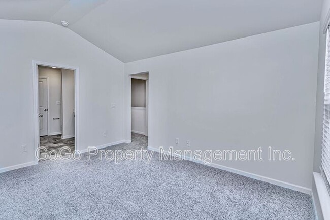 Building Photo - 31 Sunriff CT