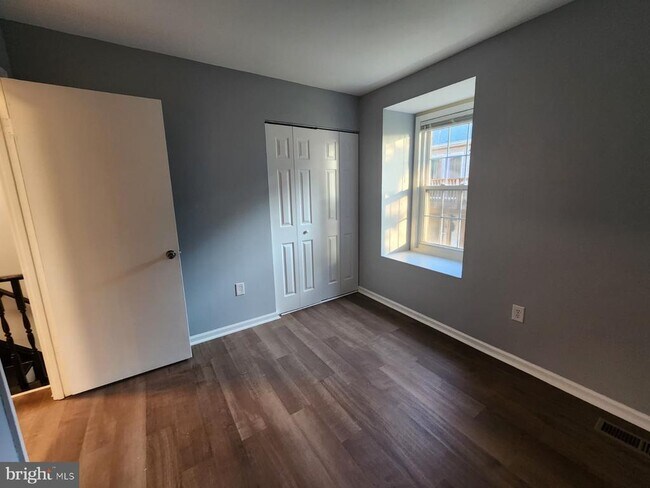 Building Photo - 4703 Rookewood Pl