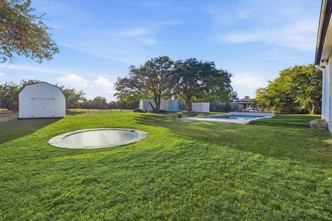 Building Photo - 23937 Oscar Rd