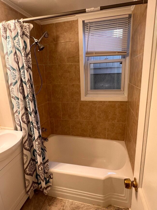 Building Photo - 1011 Georgia Ave