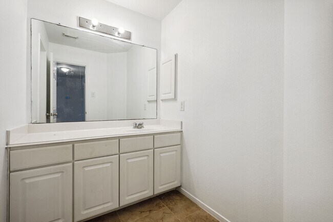 Building Photo - 18435 Emory Brook Ct