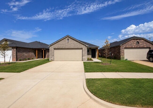 Building Photo - 12917 Florence Ln