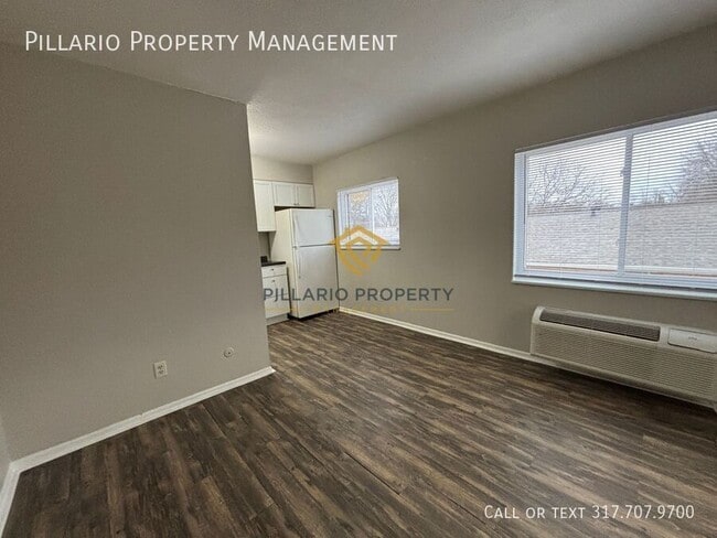 Building Photo - 3130 E Bradbury Ave