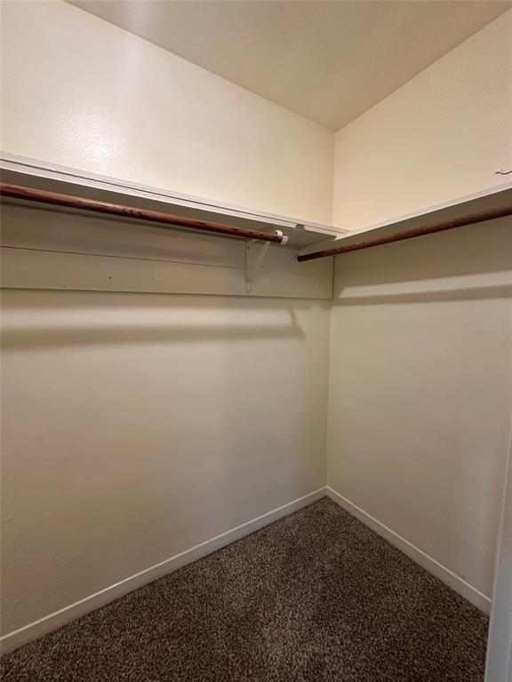 Building Photo - 6602 Willamette Dr