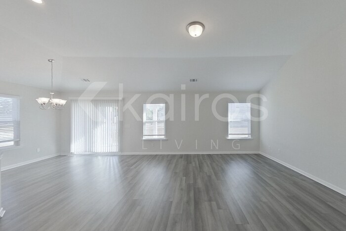 Building Photo - 109 Bluff Rd