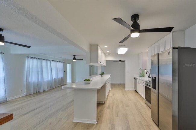 Building Photo - 6145 1st Ave N