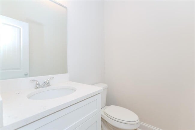 Building Photo - 2405 Abner Pl NW