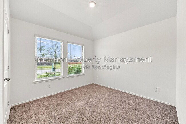 Building Photo - 16007 Mersmann Rdg Ln