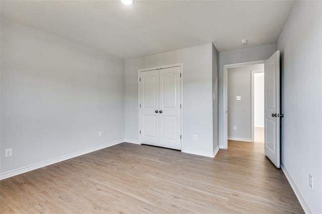 Building Photo - 314 Oak Creek Dr