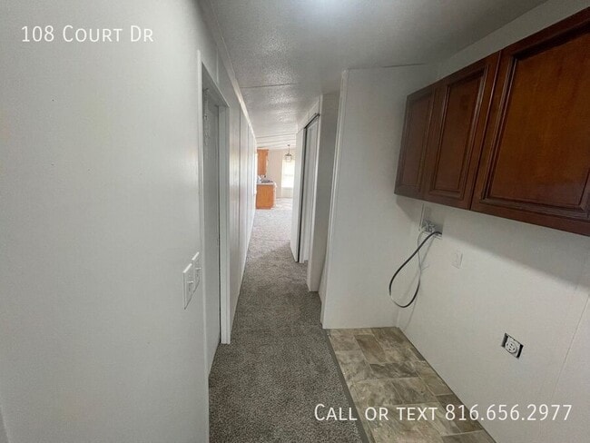 Building Photo - 108 Court Dr