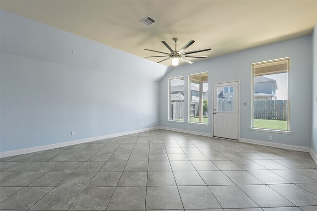 Building Photo - 1908 Rushing Meadow Ln