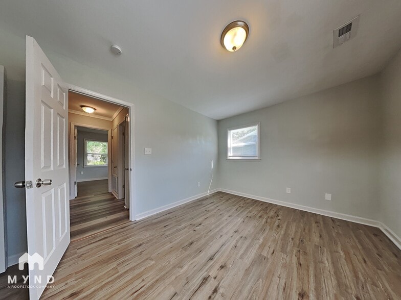 Building Photo - 3400 Pine Meadow Dr