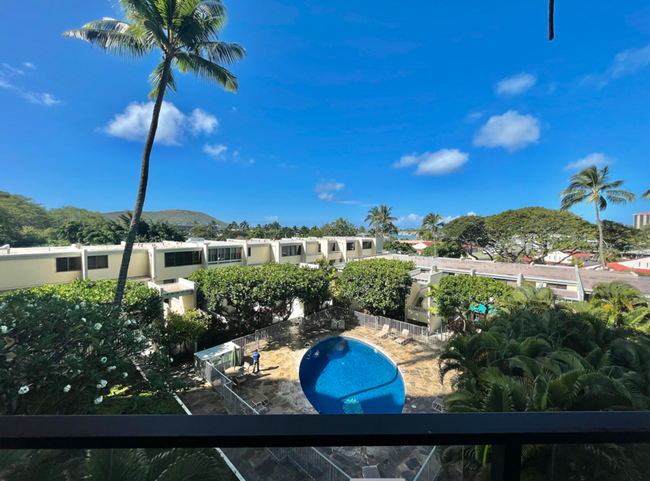 Building Photo - 6770 Hawaii Kai Dr