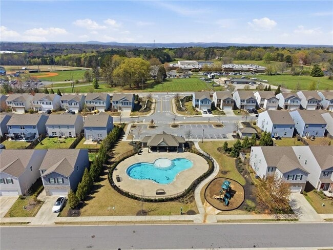 Building Photo - 5515 Foxglove Wy